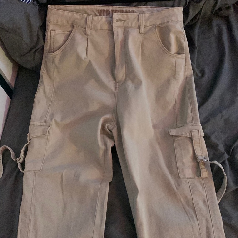 CARGO PANTS